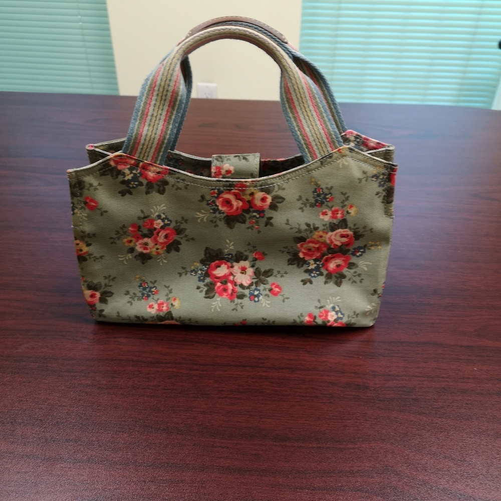 Handbag - Picture 2 of 6